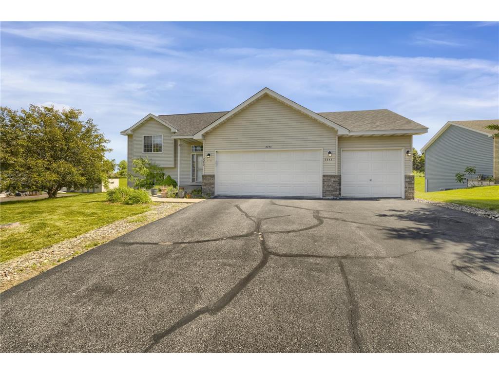 2242 Belfast Street W Rosemount MN 55068 6541702 image1