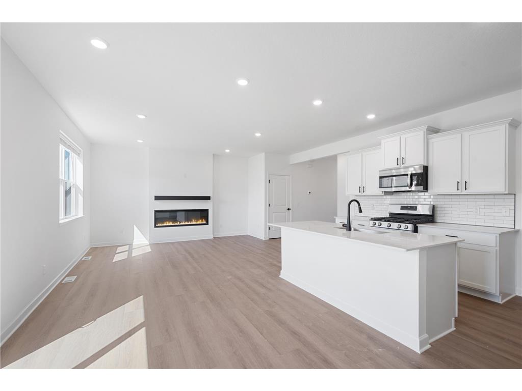 22425 Isla Way Rogers MN 55374 6821506 image8