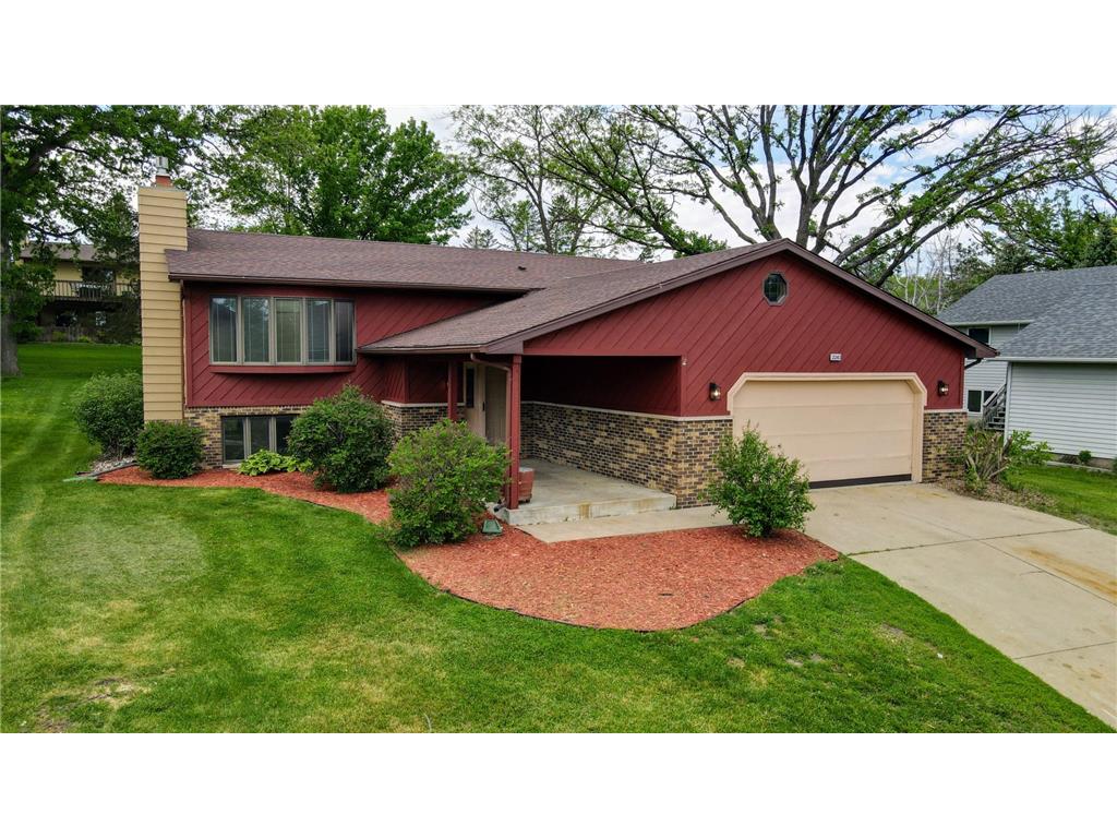 2243 2nd Avenue SW, Rochester, MN 55902 MLS 6214197 Edina Realty