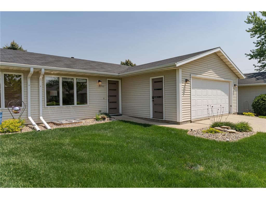 2243 30th Avenue NW Rochester MN 55901 6535280 image1