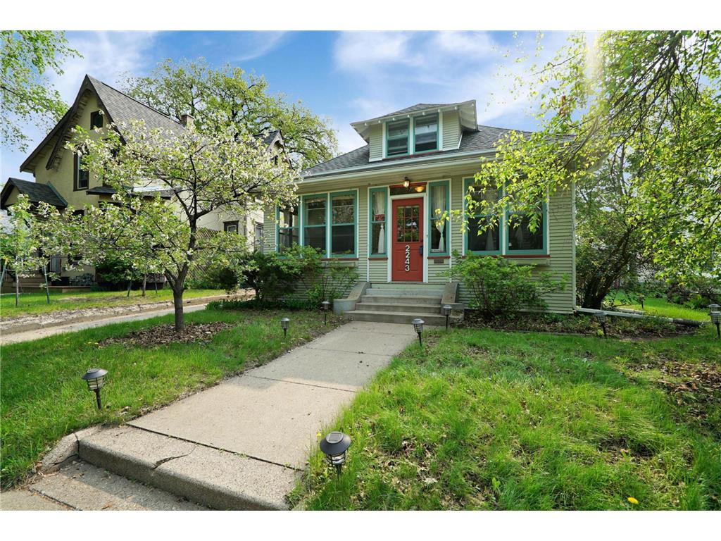 2243 Fillmore Street NE Minneapolis MN 55418 6336722 image1