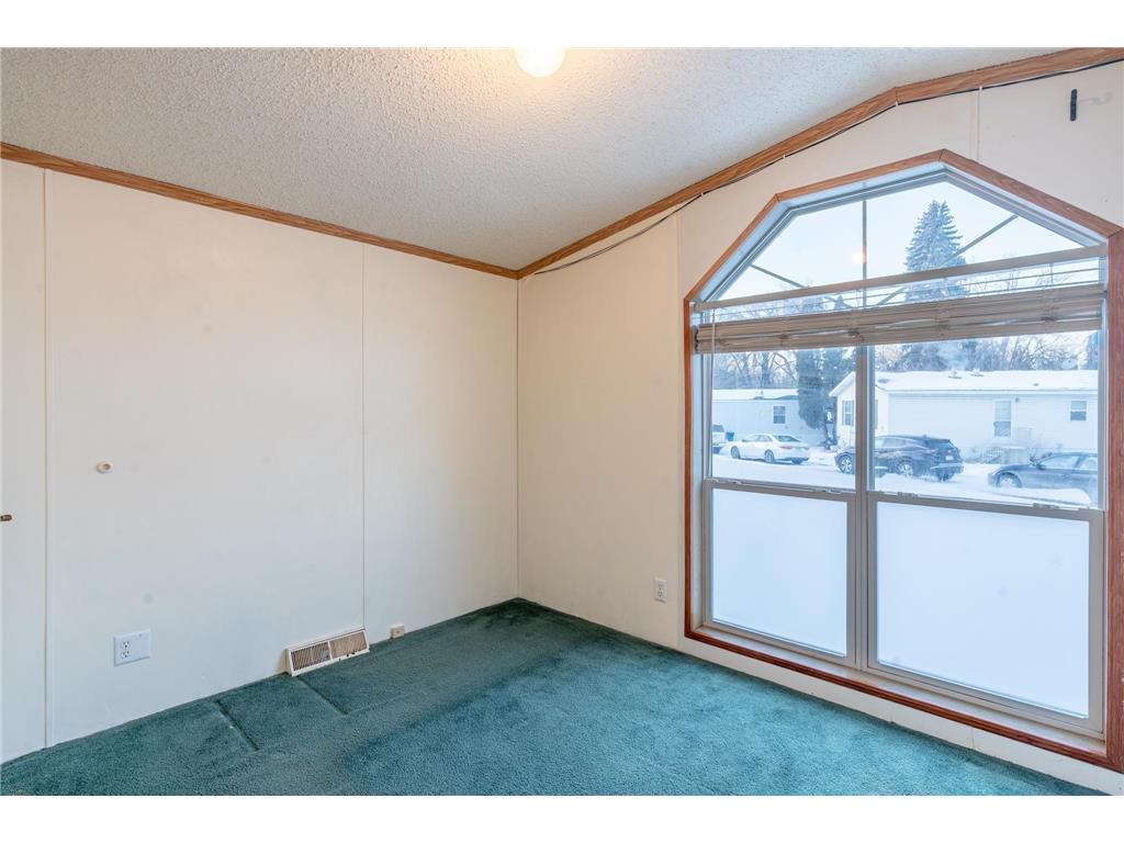 2244 Buckingham Lane Mounds View MN 55112 7014199 image14