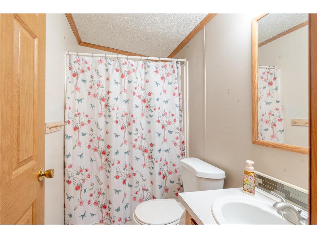 2244 Buckingham Lane Mounds View MN 55112 7014199 image15