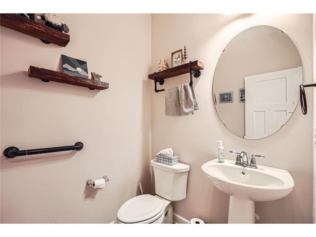 2244 Naples Avenue Cologne MN 55322 6786536 image10