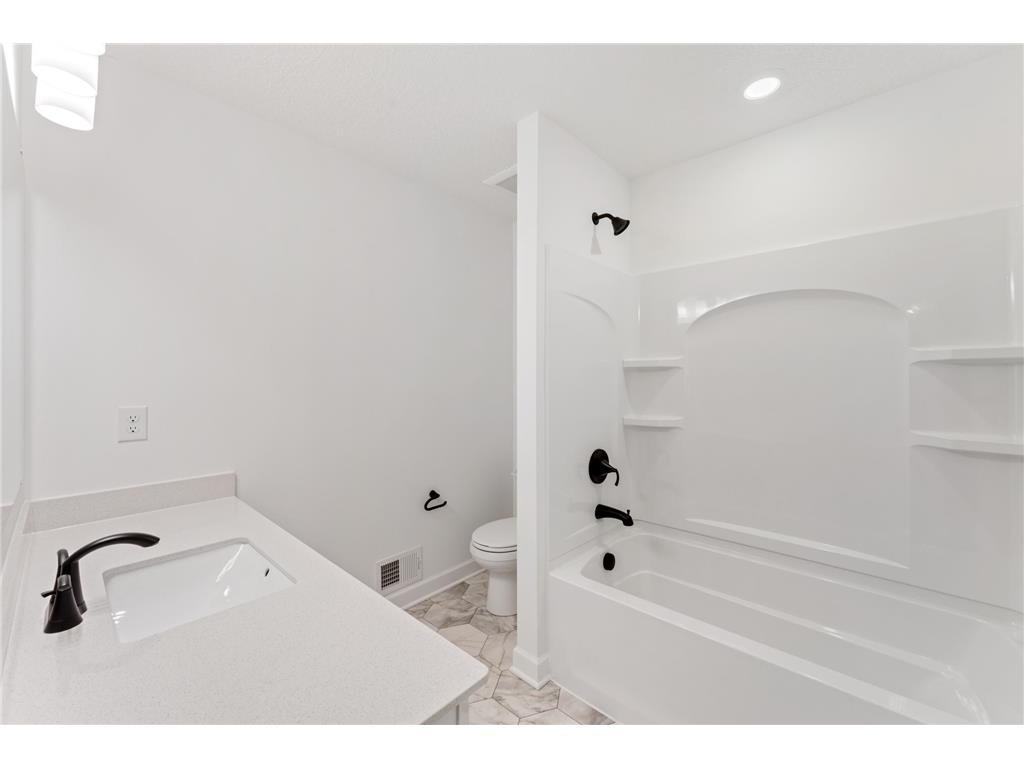 22441 Olivia Court Rogers MN 55374 6816866 image17