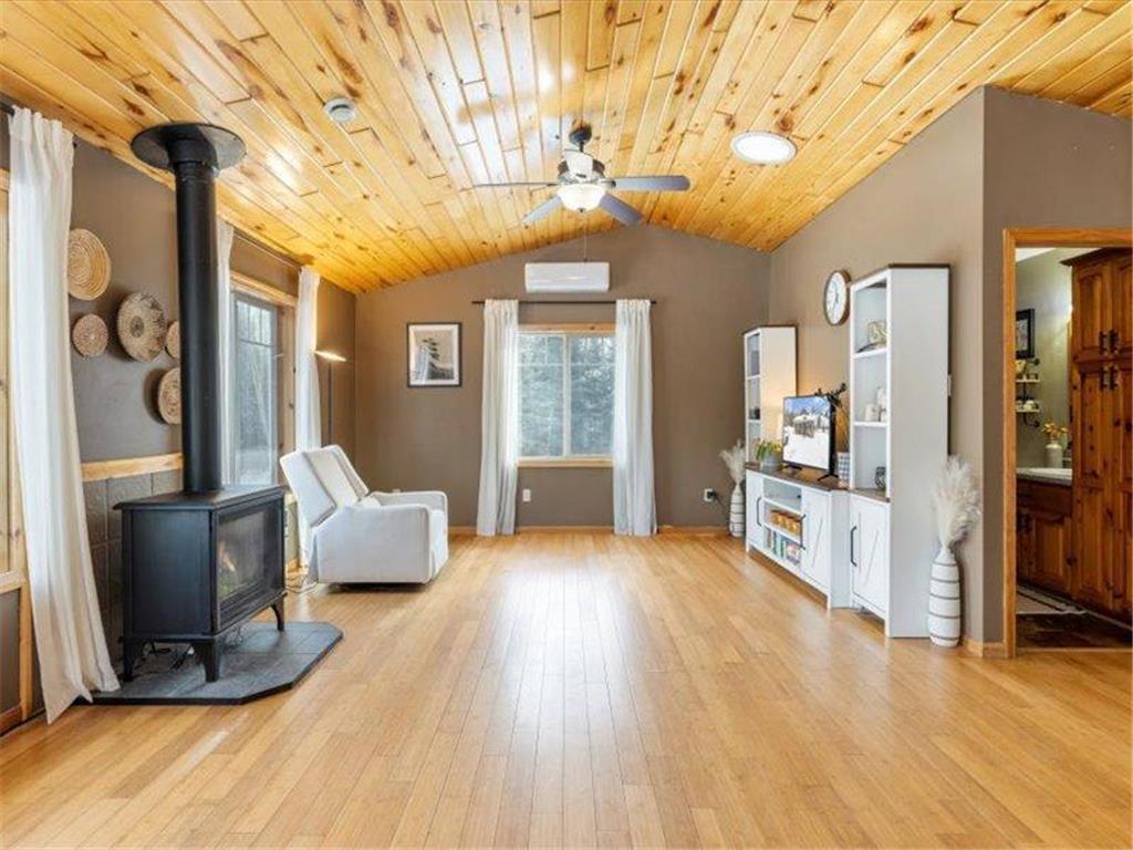 22448 County Road 333 Bovey MN 55709 - Rahkos 7022115 image57