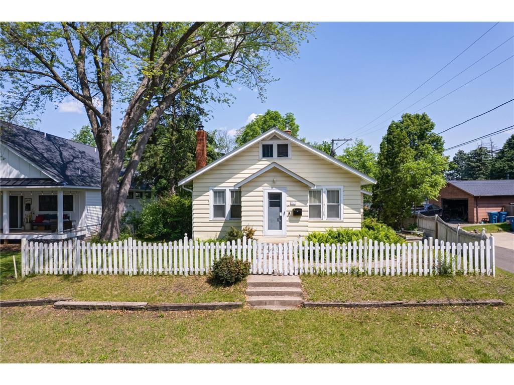 2245 8th Street White Bear Lake MN 55110 6732183 image1