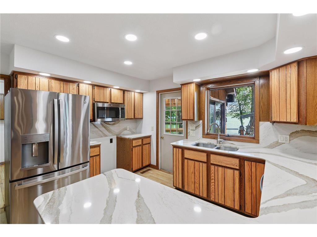 2245 Cottonwood Lake Drive Windom MN 56101 - Cottonwood 6774753 image12