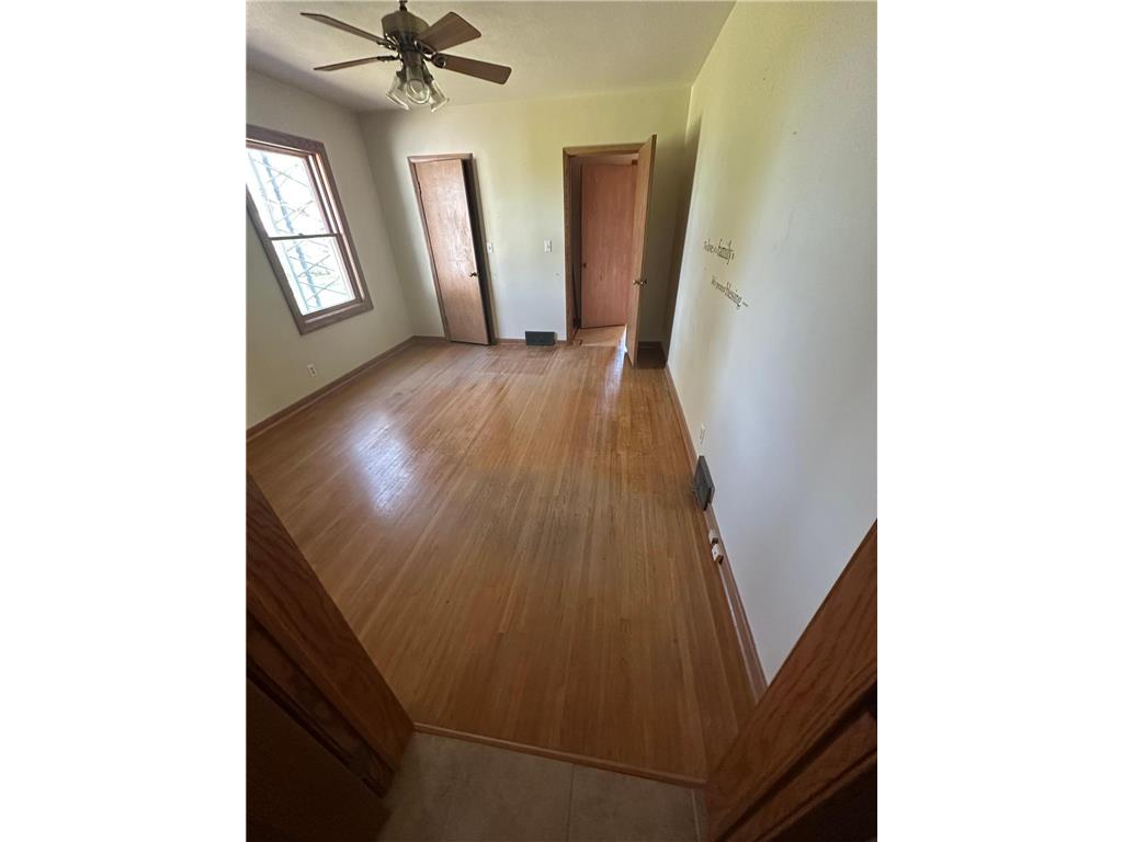 22451 340th Avenue Revere MN 56166 6716069 image13