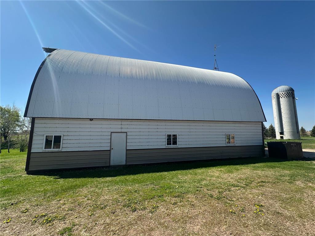 22451 340th Avenue Revere MN 56166 6716069 image25