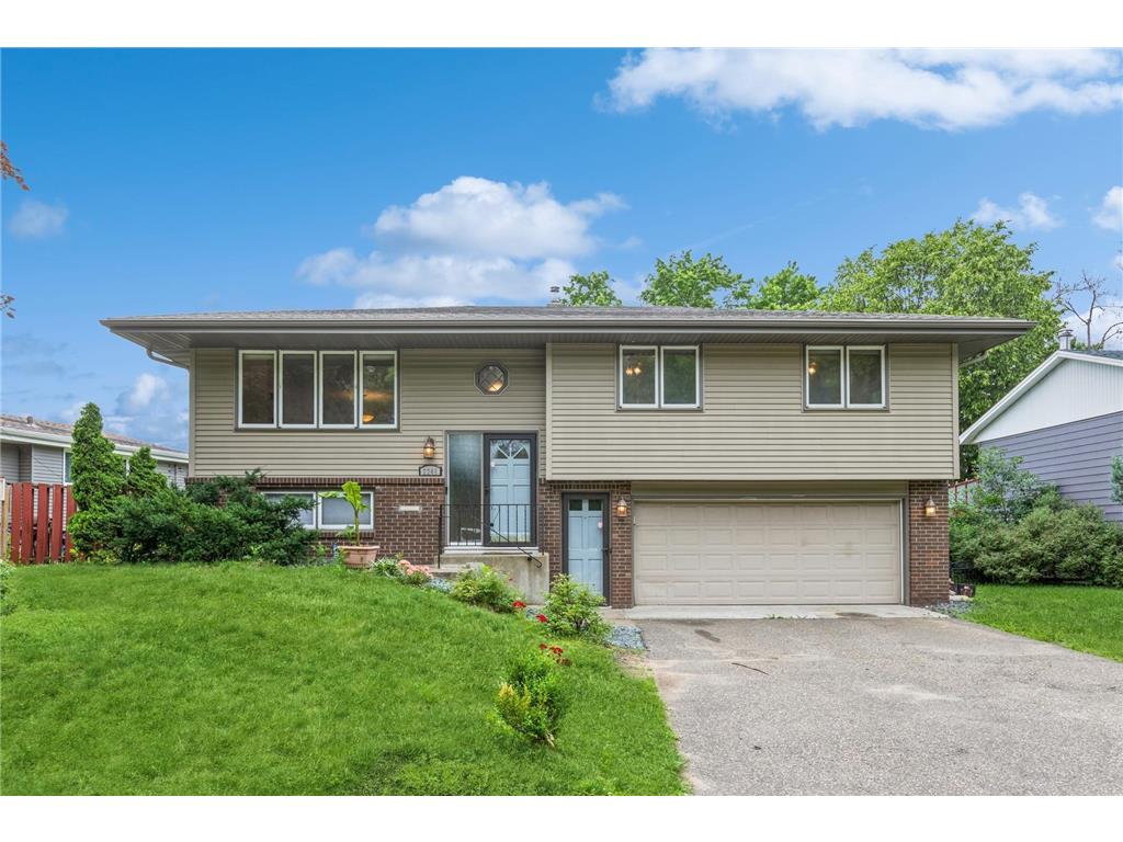 2246 Larry Ho Drive Saint Paul MN 55119 6556334 image1