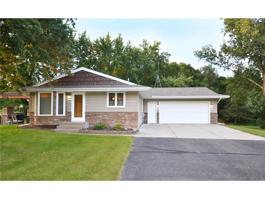 2248 230th Street Saint Augusta MN 56301 6601617 image1