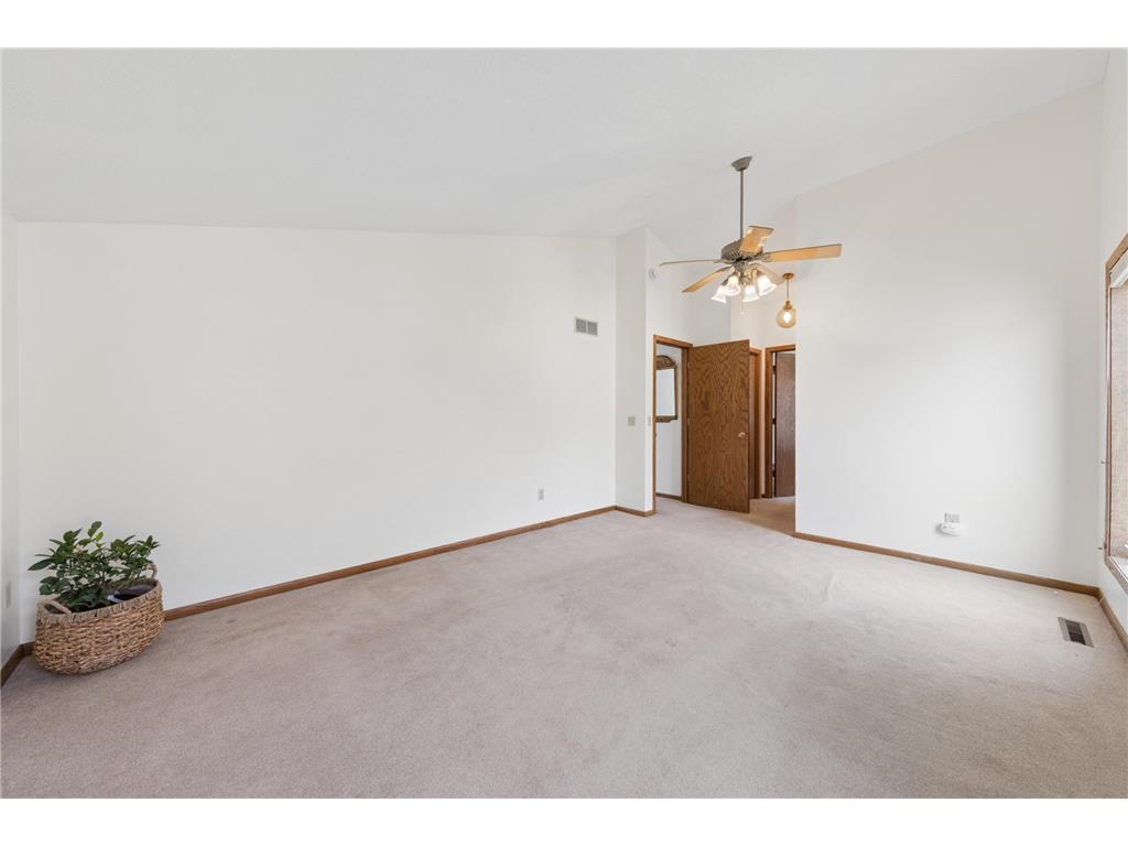 2248 James Street Eagan MN 55122 7050938 image22