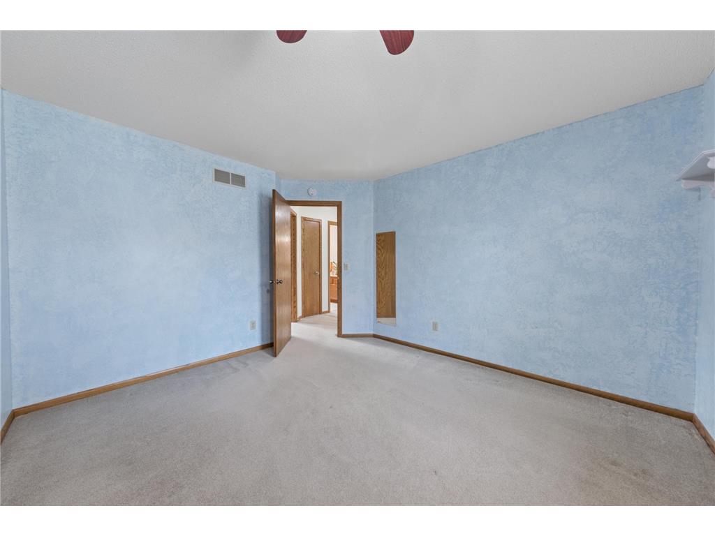 2248 James Street Eagan MN 55122 7050938 image25