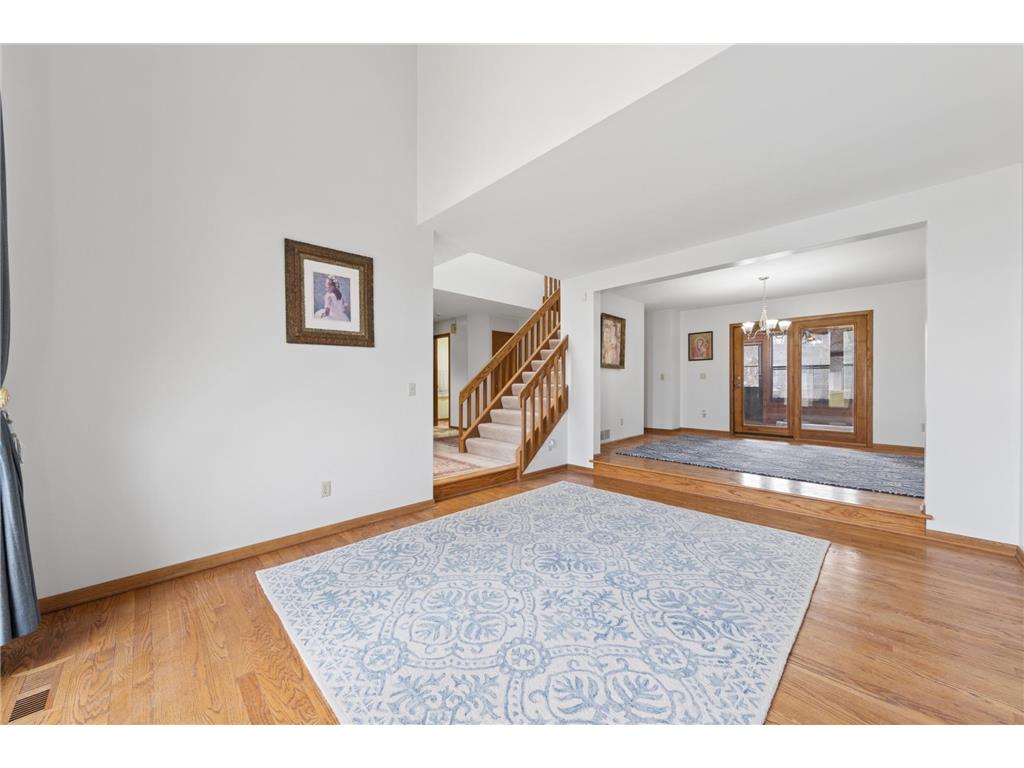 2248 James Street Eagan MN 55122 7050938 image6