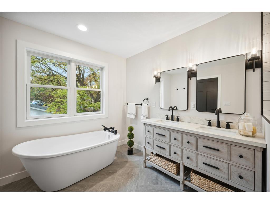 2249 11th Street White Bear Lake MN 55110 6814146 image13