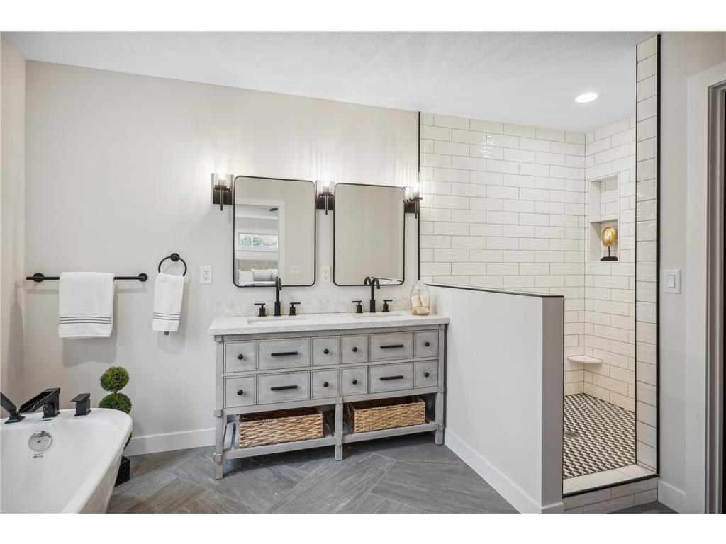 2249 11th Street White Bear Lake MN 55110 6814146 image14