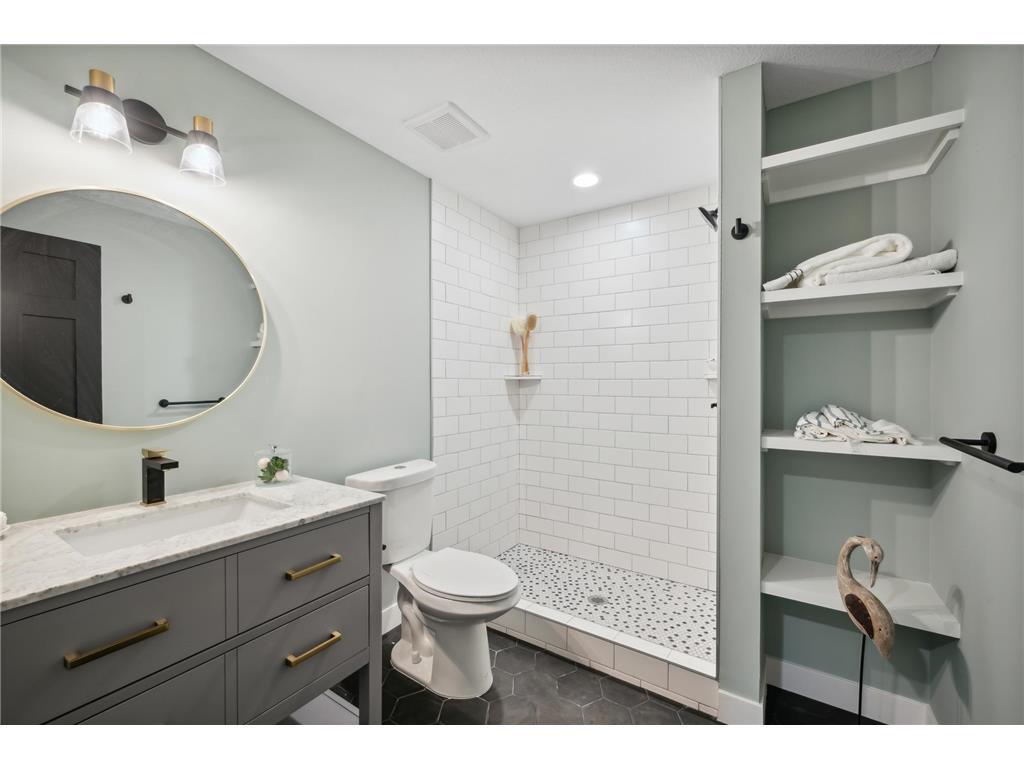 2249 11th Street White Bear Lake MN 55110 6814146 image19