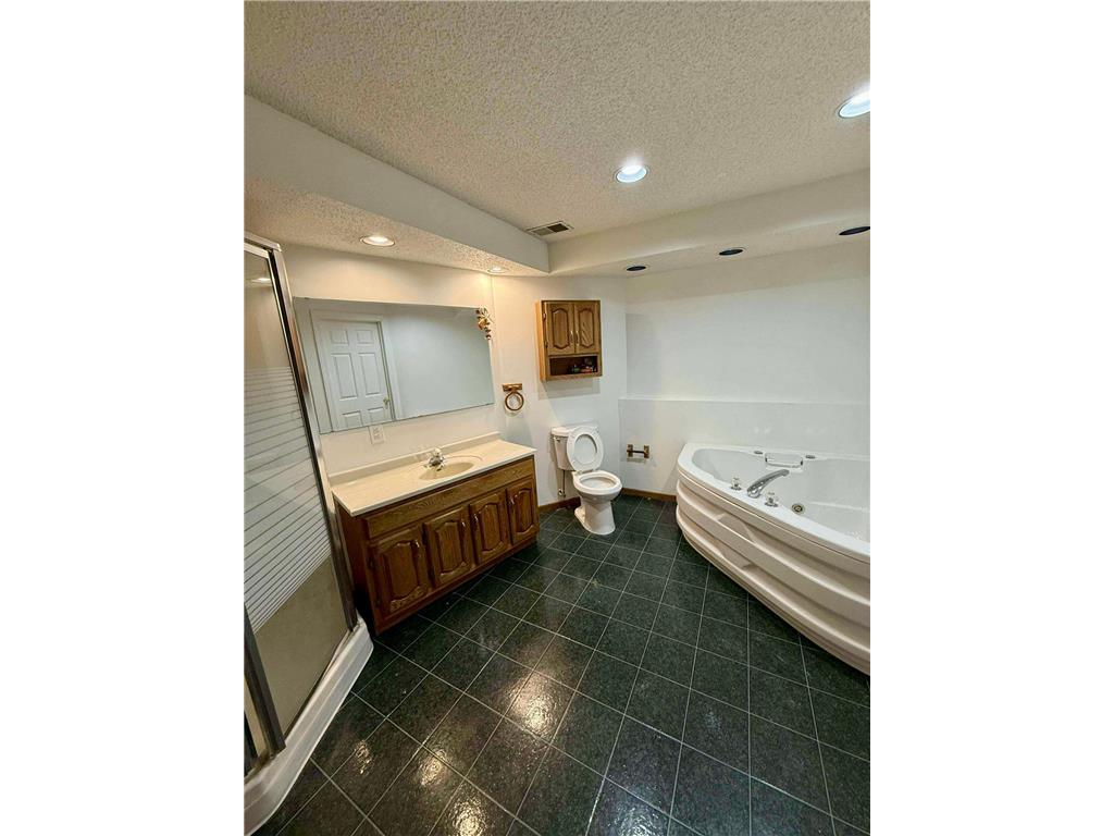 2249 Heath Avenue N Oakdale MN 55128 6814553 image10