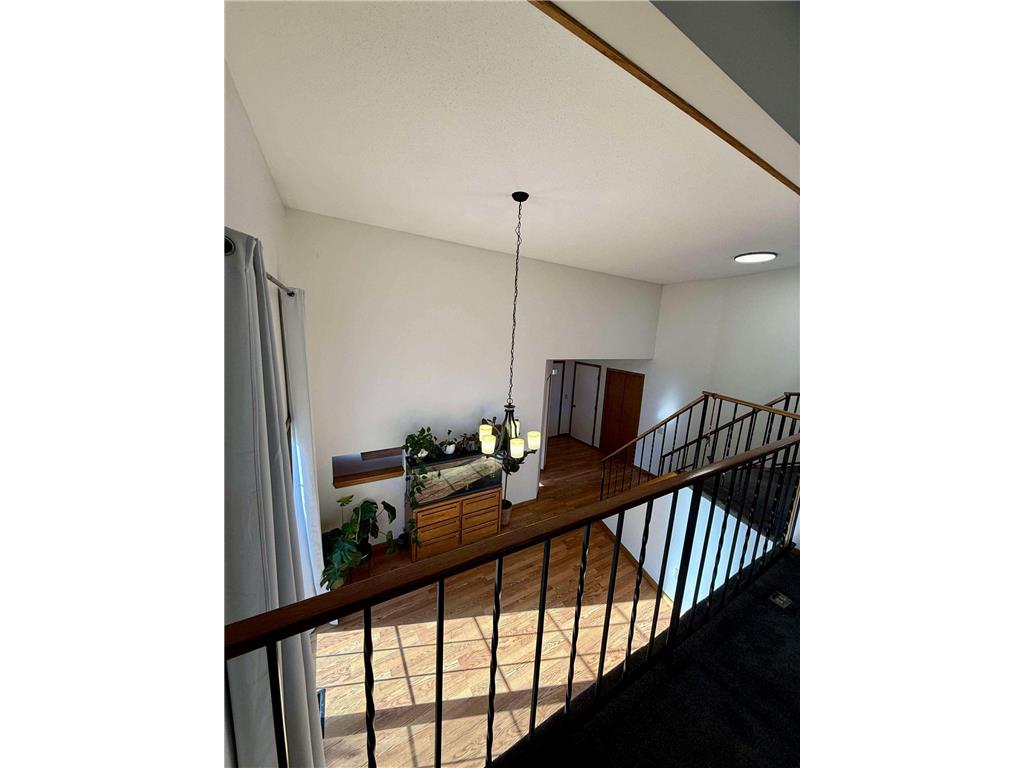 2249 Heath Avenue N Oakdale MN 55128 6814553 image4