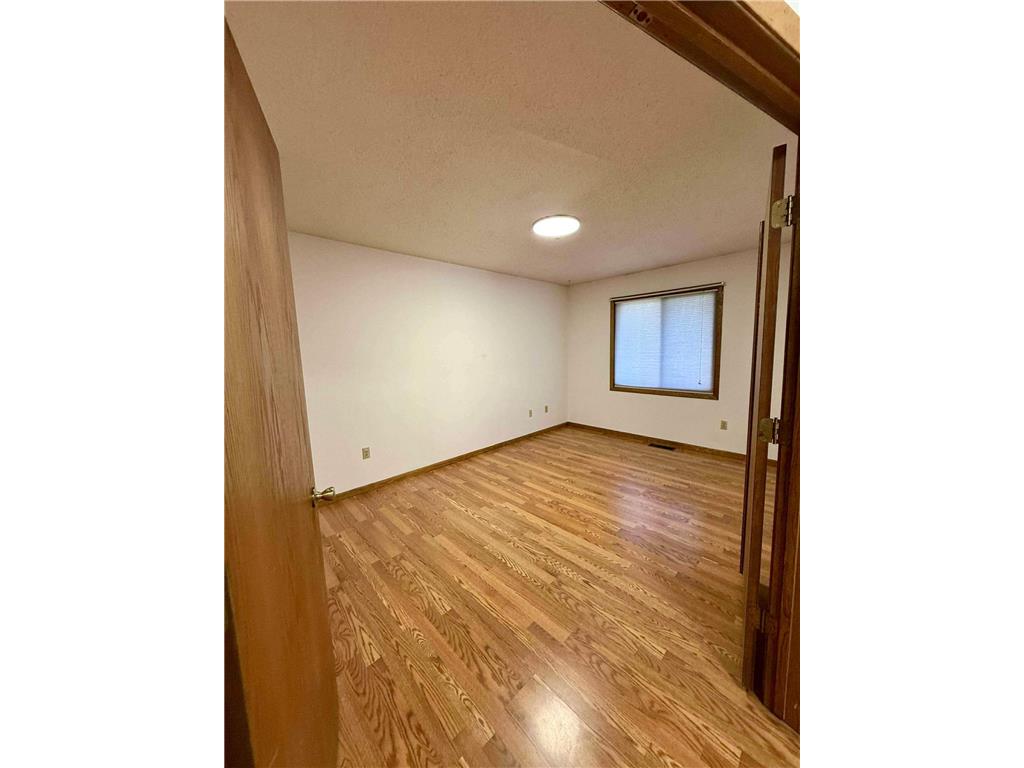 2249 Heath Avenue N Oakdale MN 55128 6814553 image7