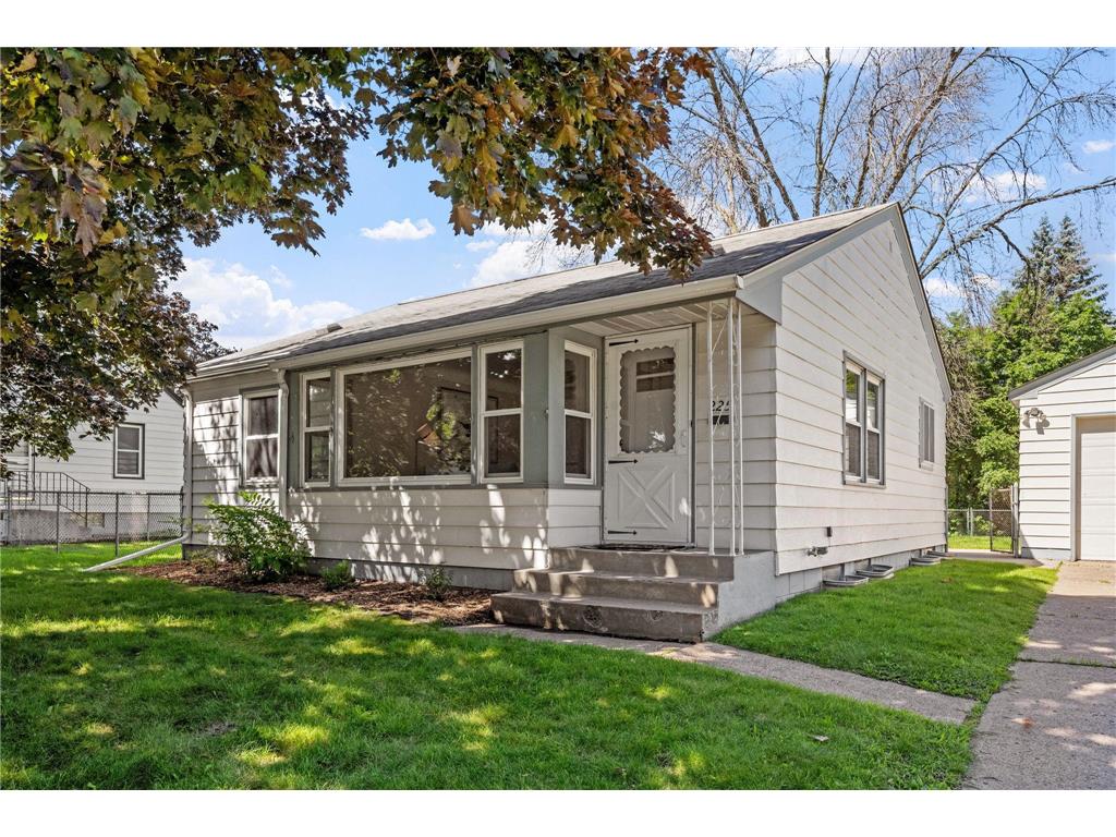 225 10th Avenue N South Saint Paul MN 55075 6746264 image1