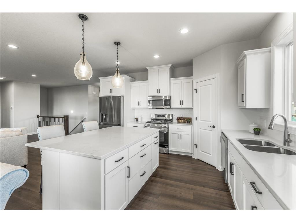 225 10th Avenue NE Hutchinson MN 55350 6791219 image24