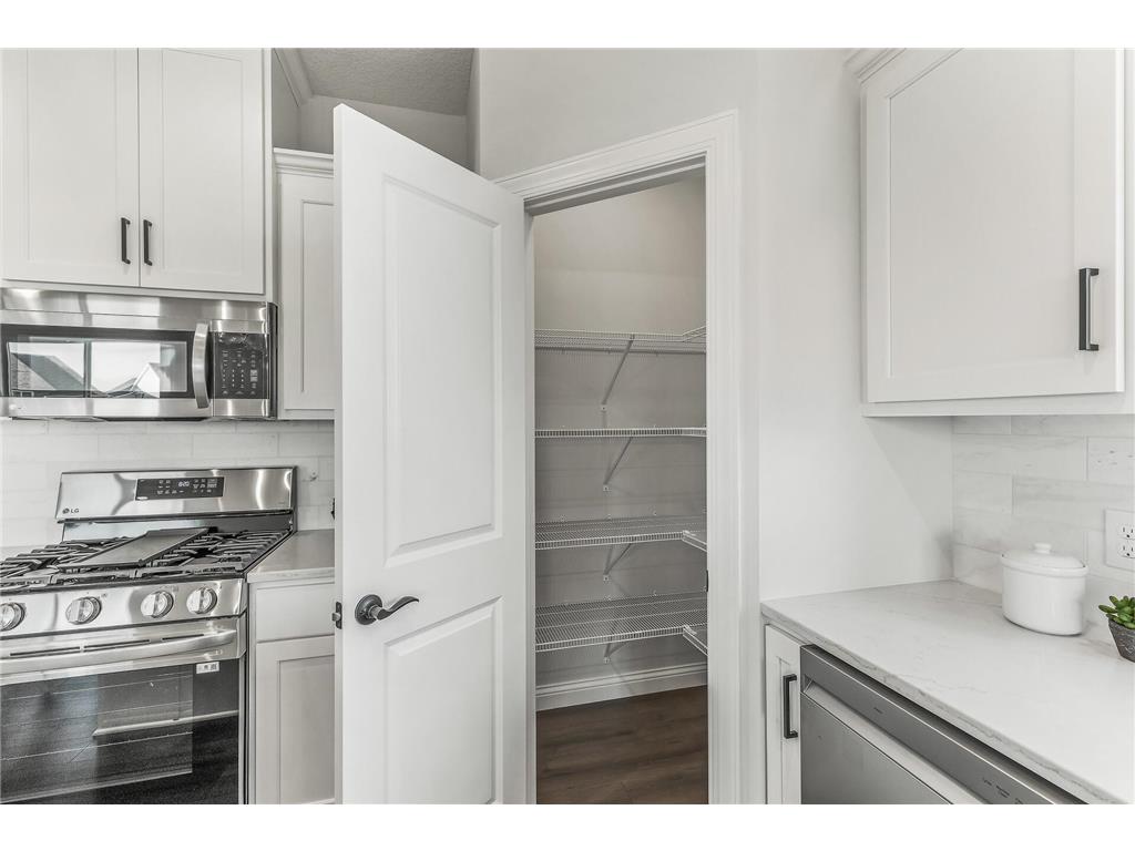 225 10th Avenue NE Hutchinson MN 55350 6791219 image25