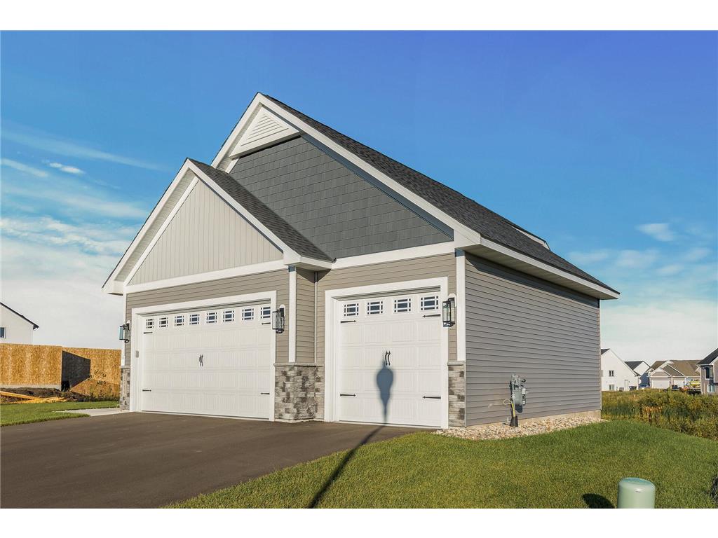 225 10th Avenue NE Hutchinson MN 55350 6791219 image3