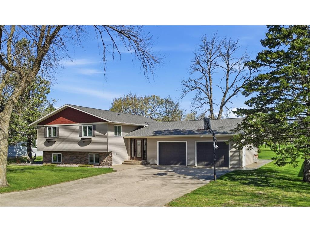 225 10th Street SE Wells MN 56097 7058286 image1