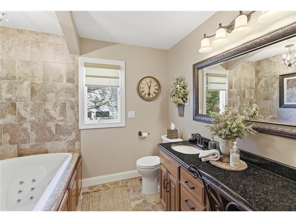 225 10th Street SE Wells MN 56097 7058286 image14