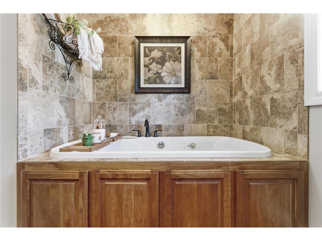 225 10th Street SE Wells MN 56097 7058286 image16