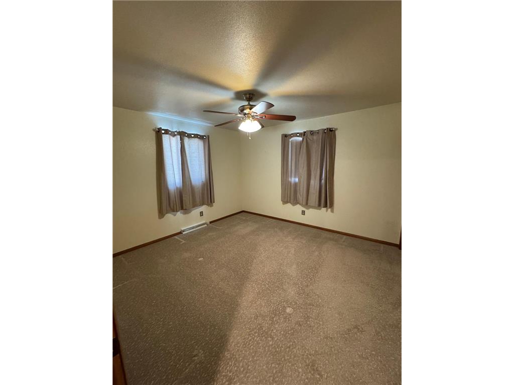 225 2nd Street Cummings ND 58223 7043516 image16