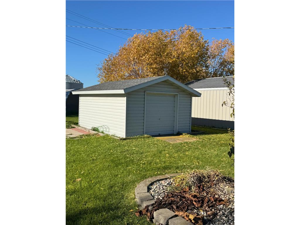 225 2nd Street Cummings ND 58223 7043516 image45