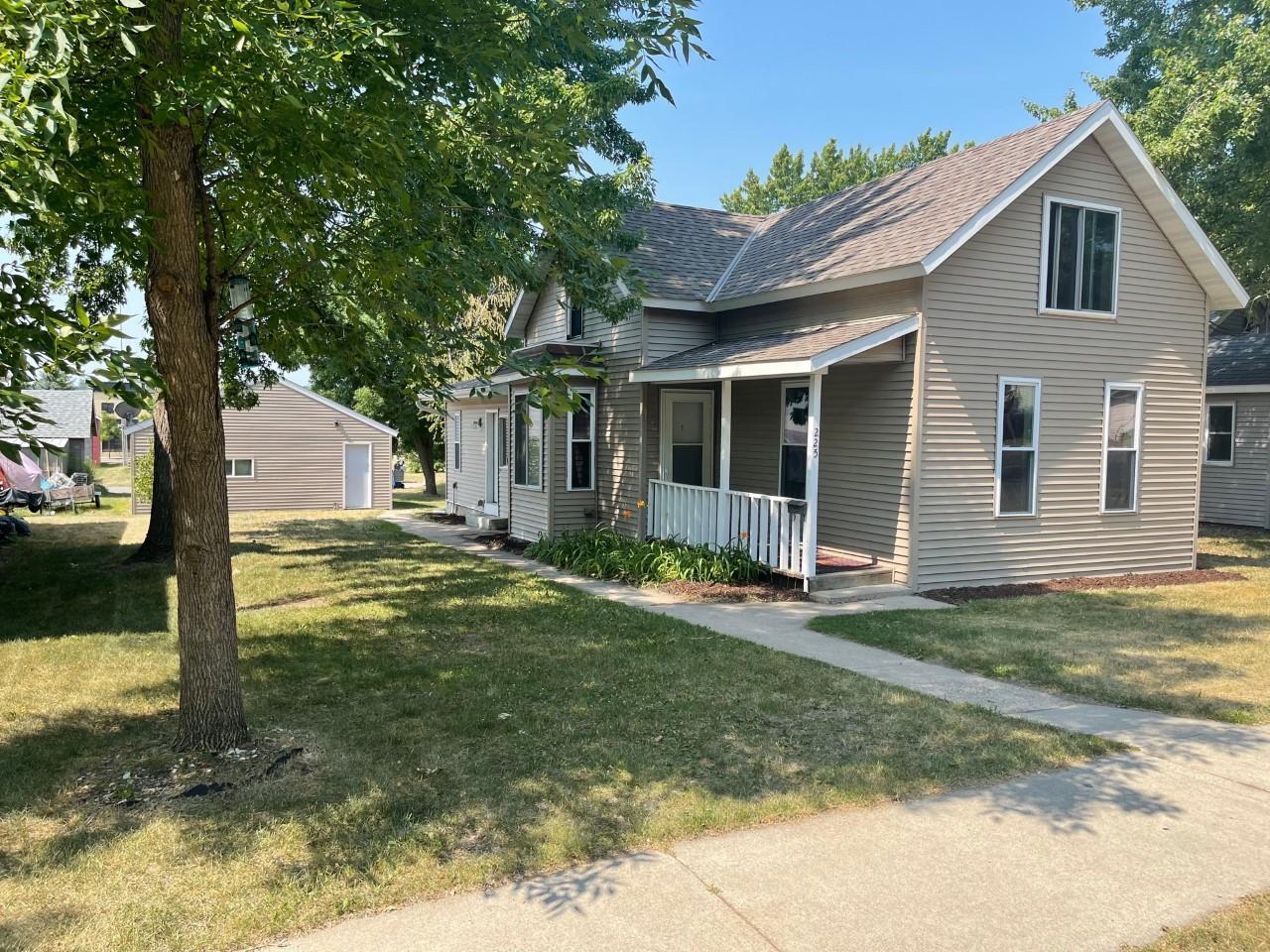 225 3rd Avenue N, Sauk Rapids, MN, 56379 MLS 6029068 Edina Realty