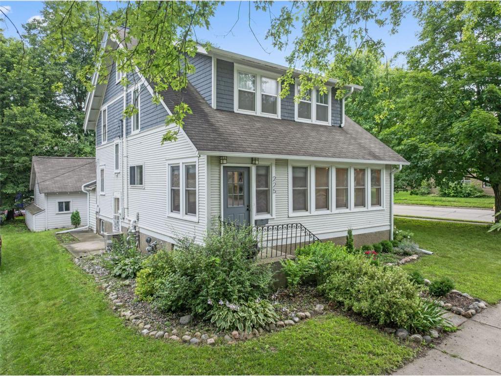 225 4th Avenue SW Faribault MN 55021 6759125 image1