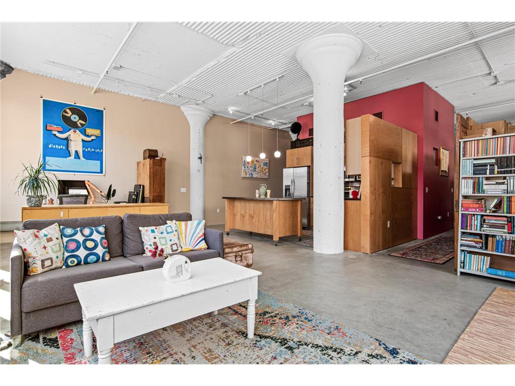 225 9th Street E #109 Saint Paul MN 55101 7062713 image2