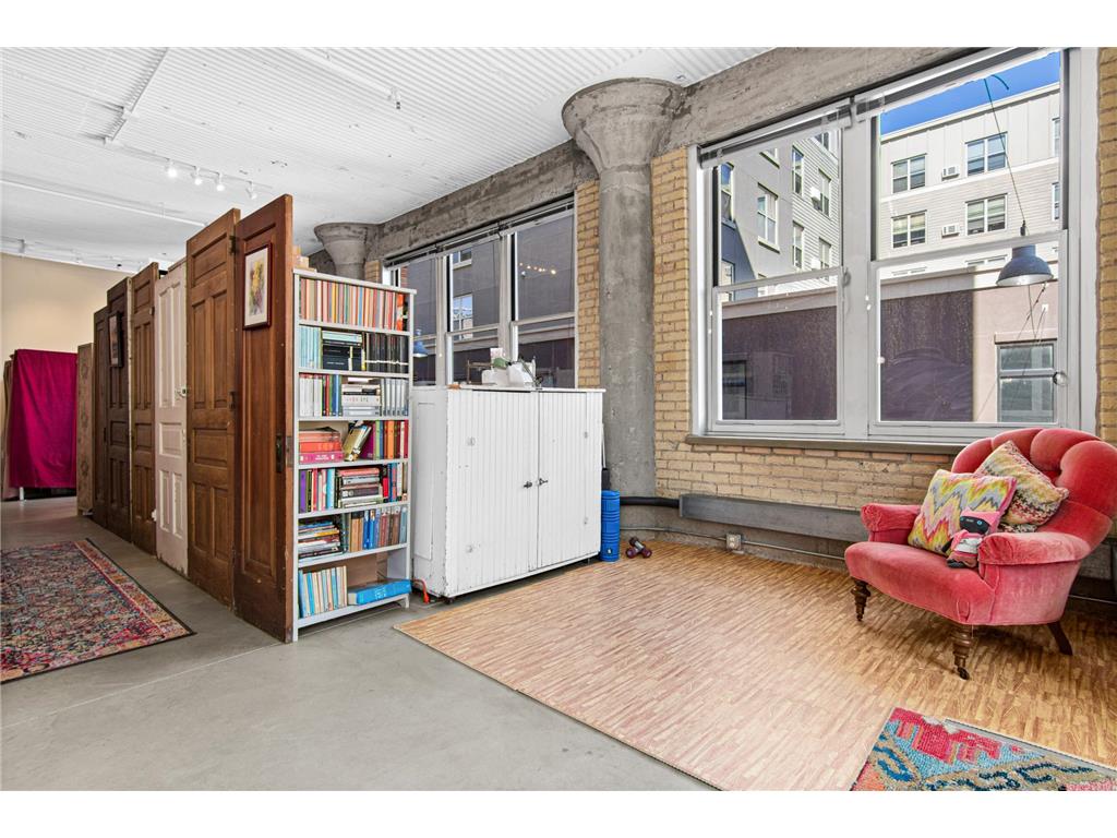 225 9th Street E #109 Saint Paul MN 55101 7062713 image8