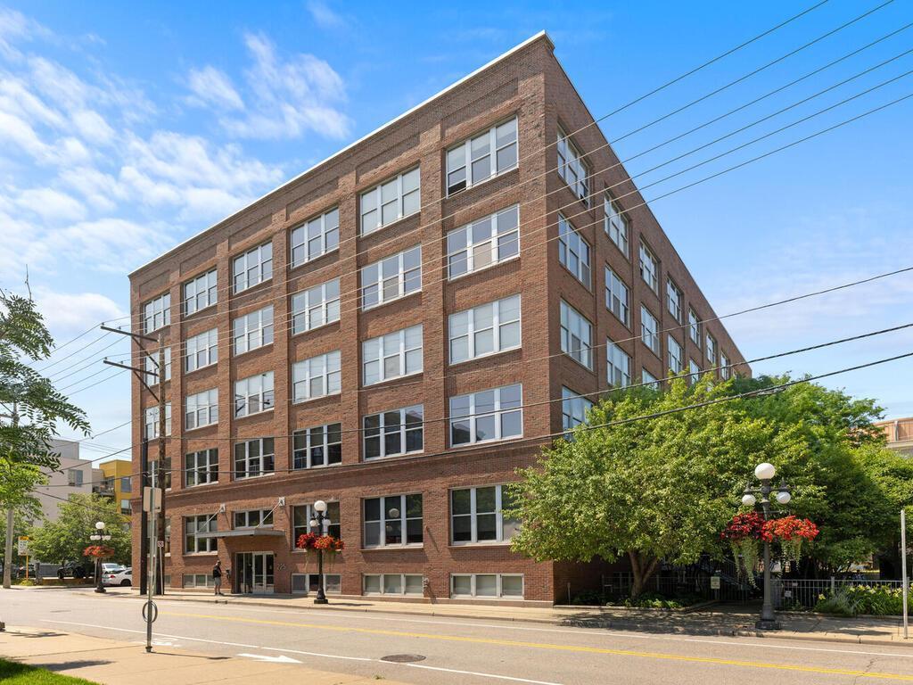 225 9th Street E #309 Saint Paul MN 55101 6644203 image1