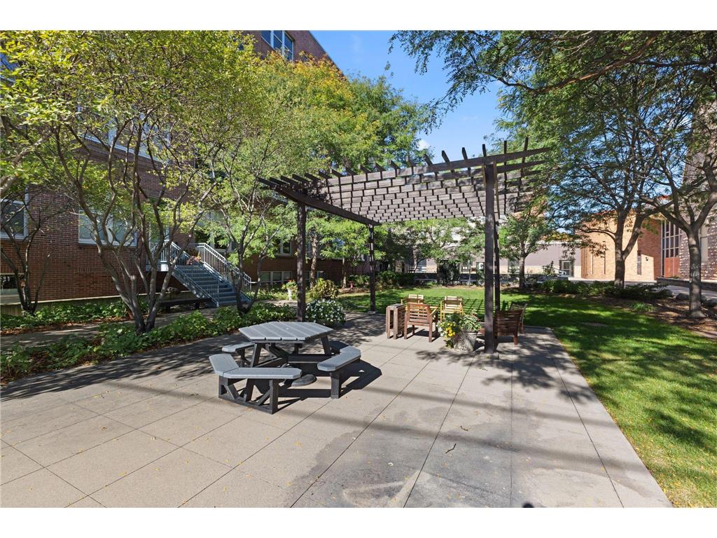 225 9th Street E #409 Saint Paul MN 55101 6801382 image34