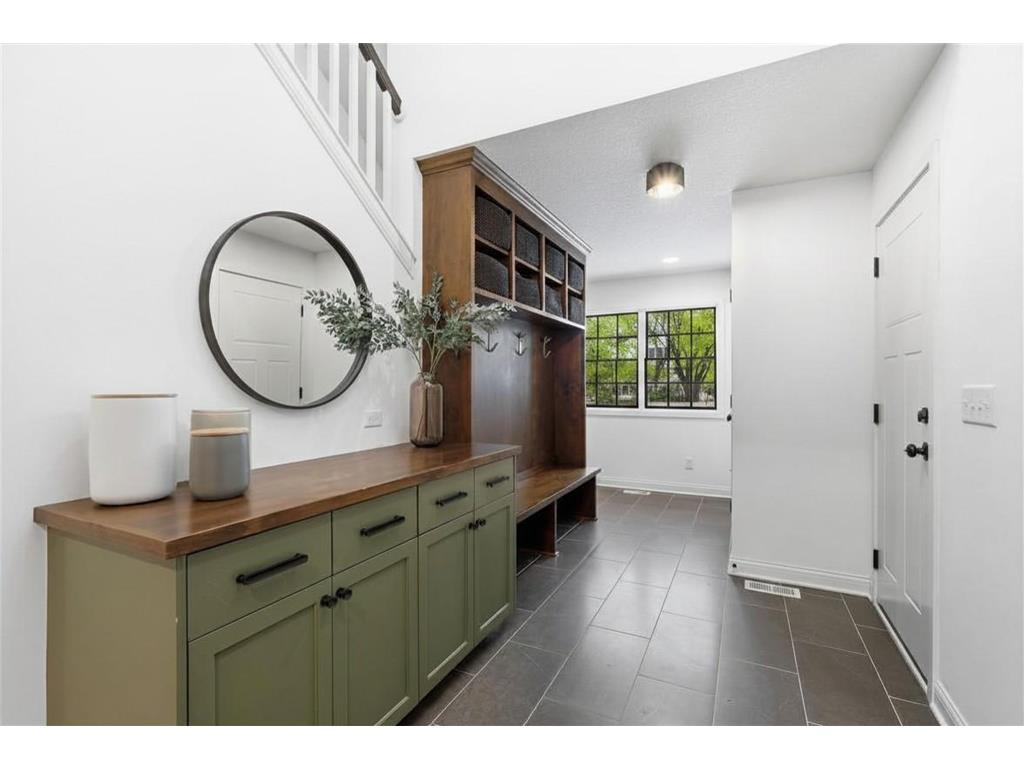 225 Broadway Avenue N Wayzata MN 55391 7060138 image18