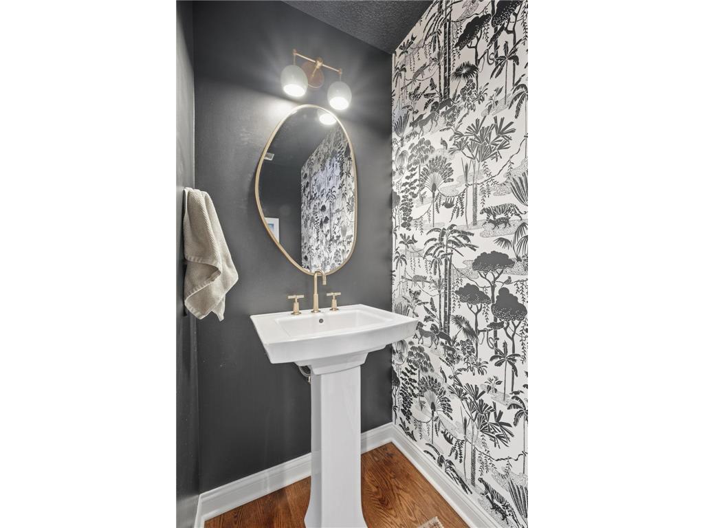 225 Broadway Avenue N Wayzata MN 55391 7060138 image19