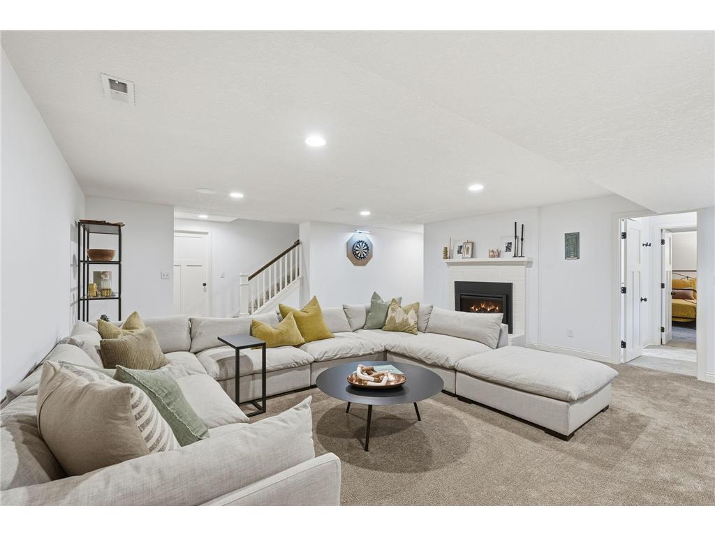 225 Broadway Avenue N Wayzata MN 55391 7060138 image30