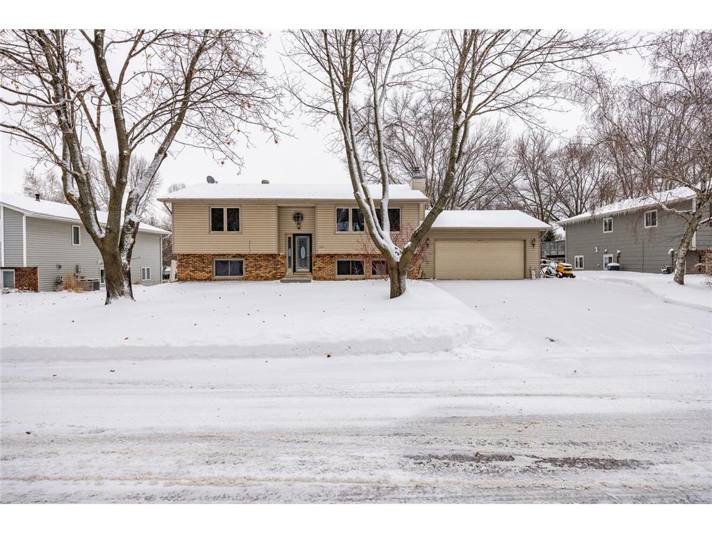 225 Cardinal Lane Chaska MN 55318 7003207 image1