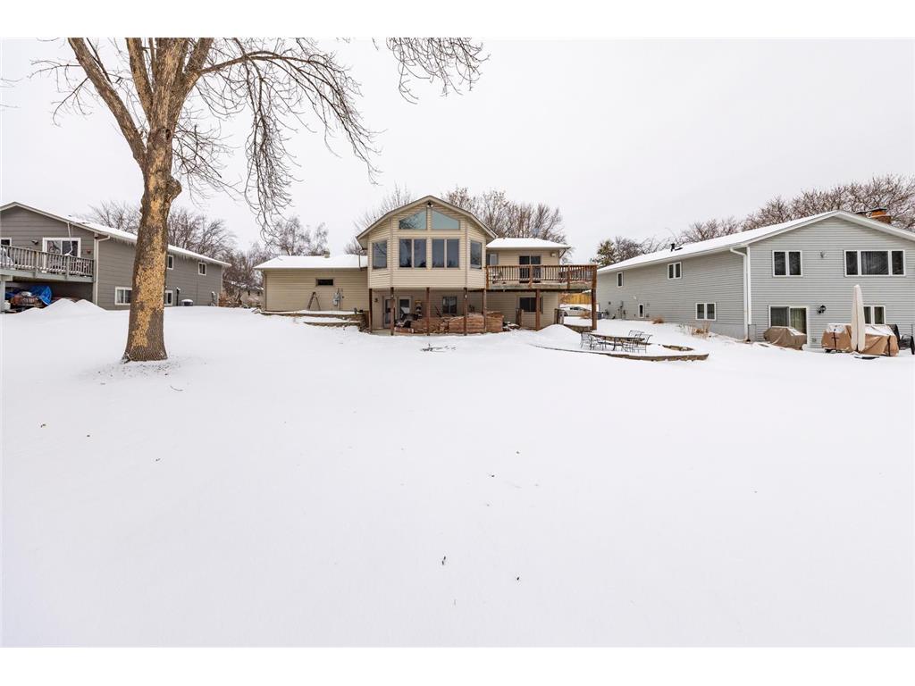 225 Cardinal Lane Chaska MN 55318 7003207 image20