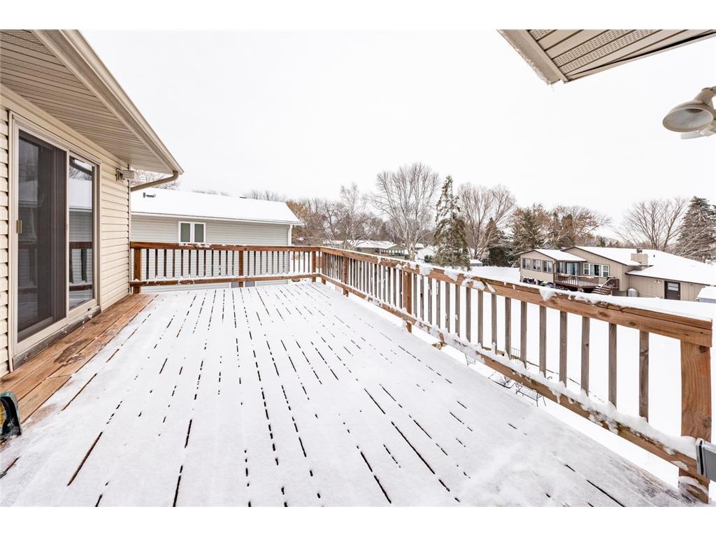 225 Cardinal Lane Chaska MN 55318 7003207 image7