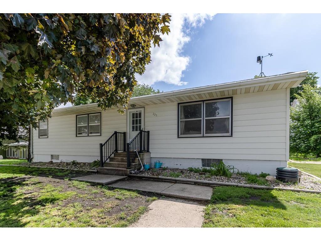 225 Cedar Street Nicollet MN 56074 6547792 image1