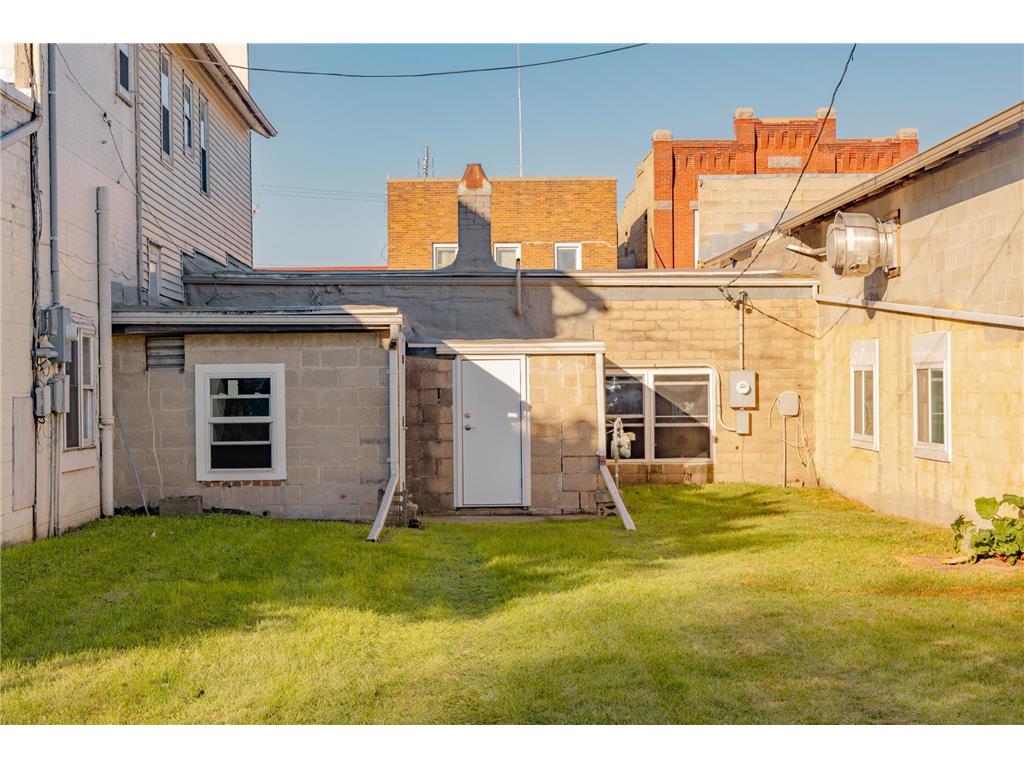 225 Central Avenue Osakis MN 56360 6804324 image5