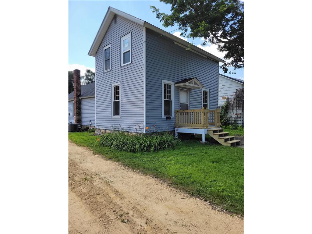 225 E 5th Street Red Wing MN 55066 7023551 image1