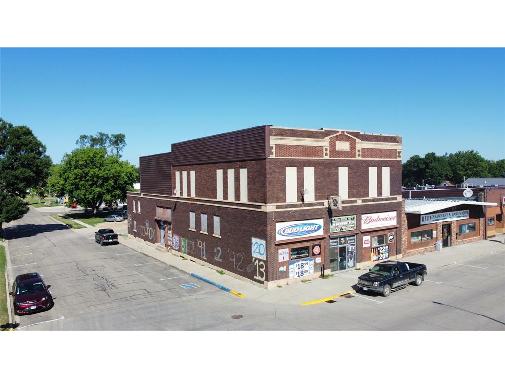 225 Maine Avenue, Adrian, MN, 56110 MLS 6247739 Edina Realty